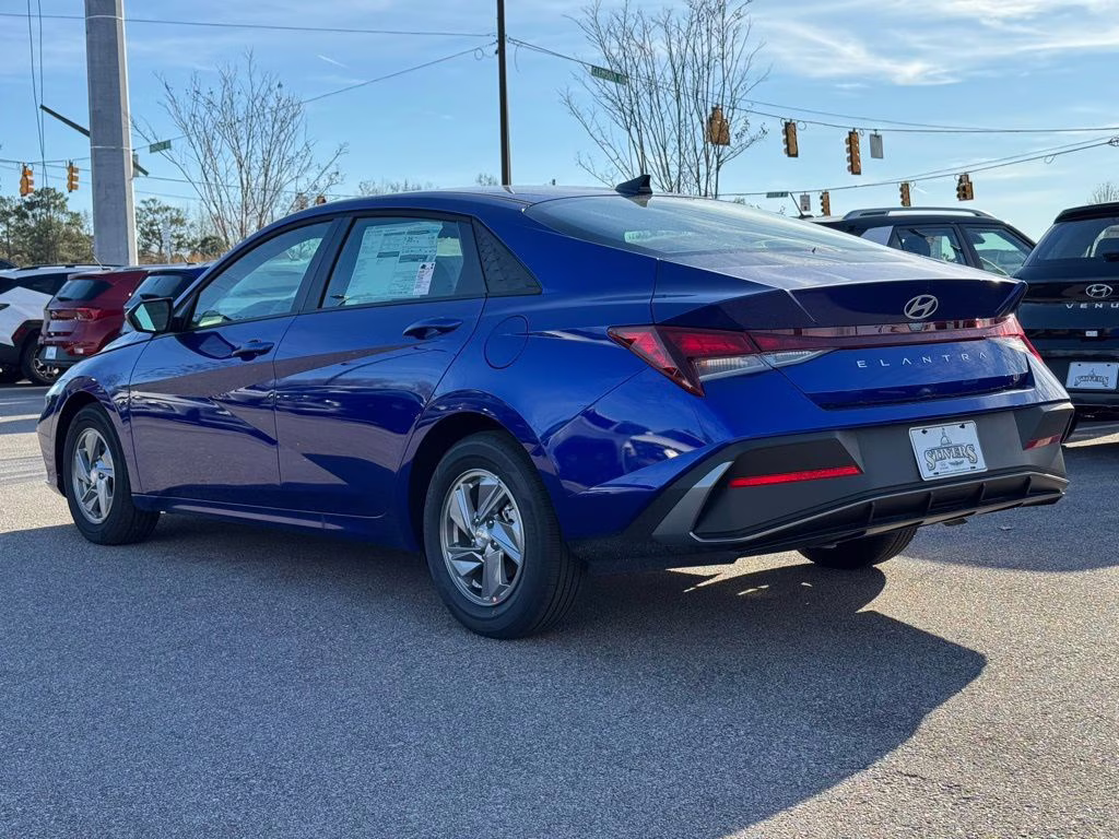 2026 Intense Blue Hyundai Elantra SE FWD Sedan