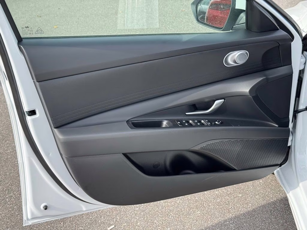 2026 Serenity White Hyundai Elantra SE FWD Sedan