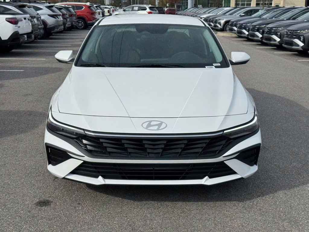 2026 Serenity White Hyundai Elantra SE FWD Sedan