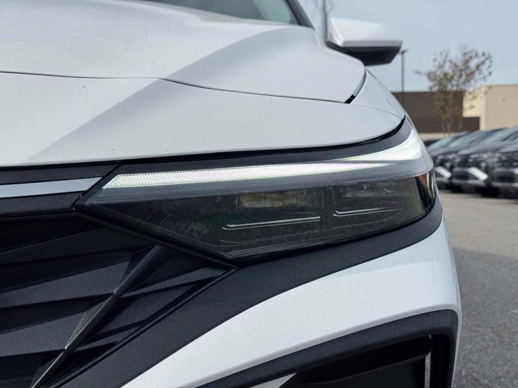 2026 Serenity White Hyundai Elantra SE FWD Sedan