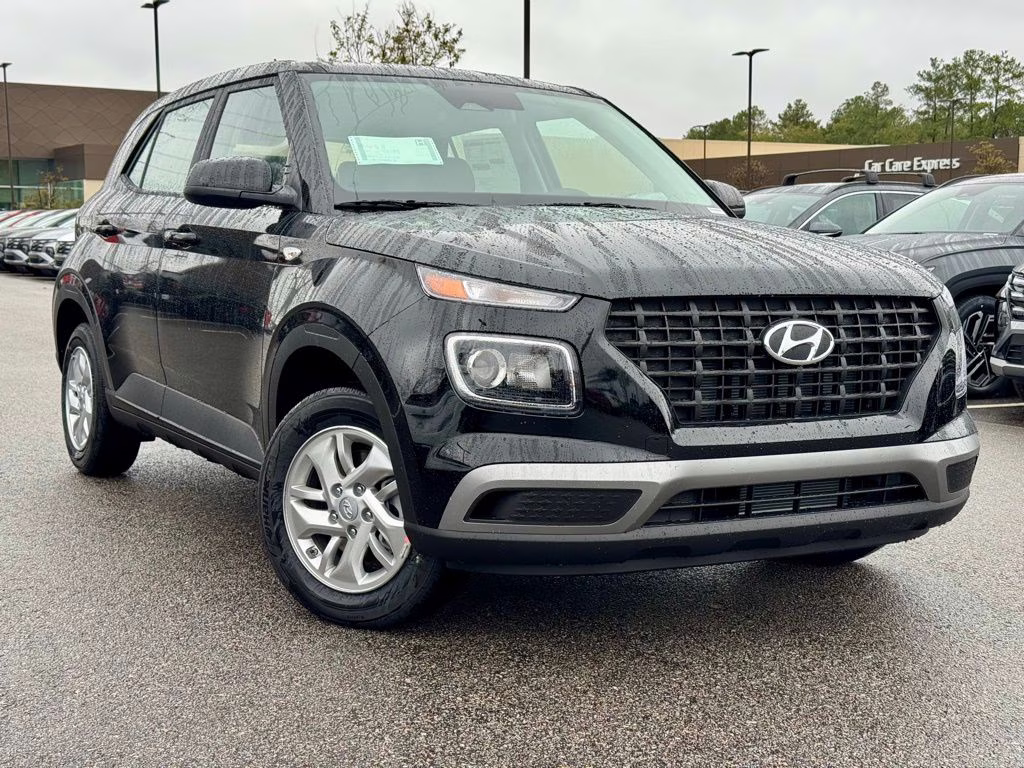 2026 Onyx Black Hyundai Venue SE FWD SUV