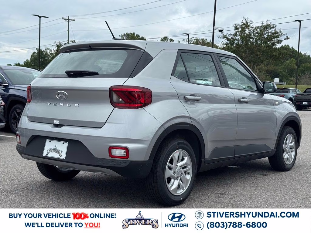 2026 Shimmering Silver Hyundai Venue SE FWD SUV