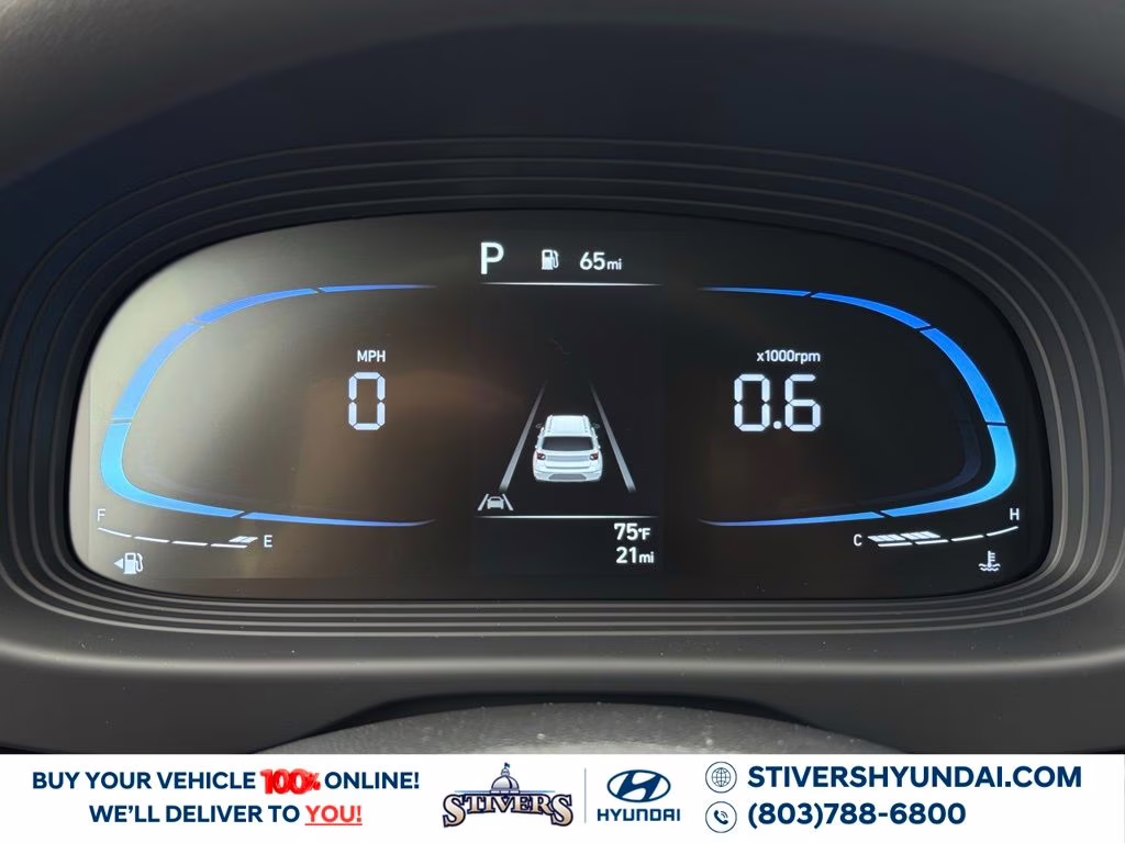 2026 Shimmering Silver Hyundai Venue SE FWD SUV