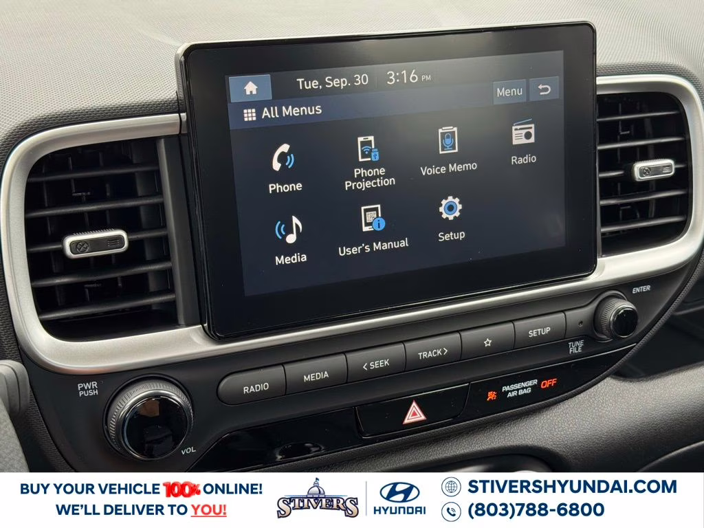 2026 Shimmering Silver Hyundai Venue SE FWD SUV