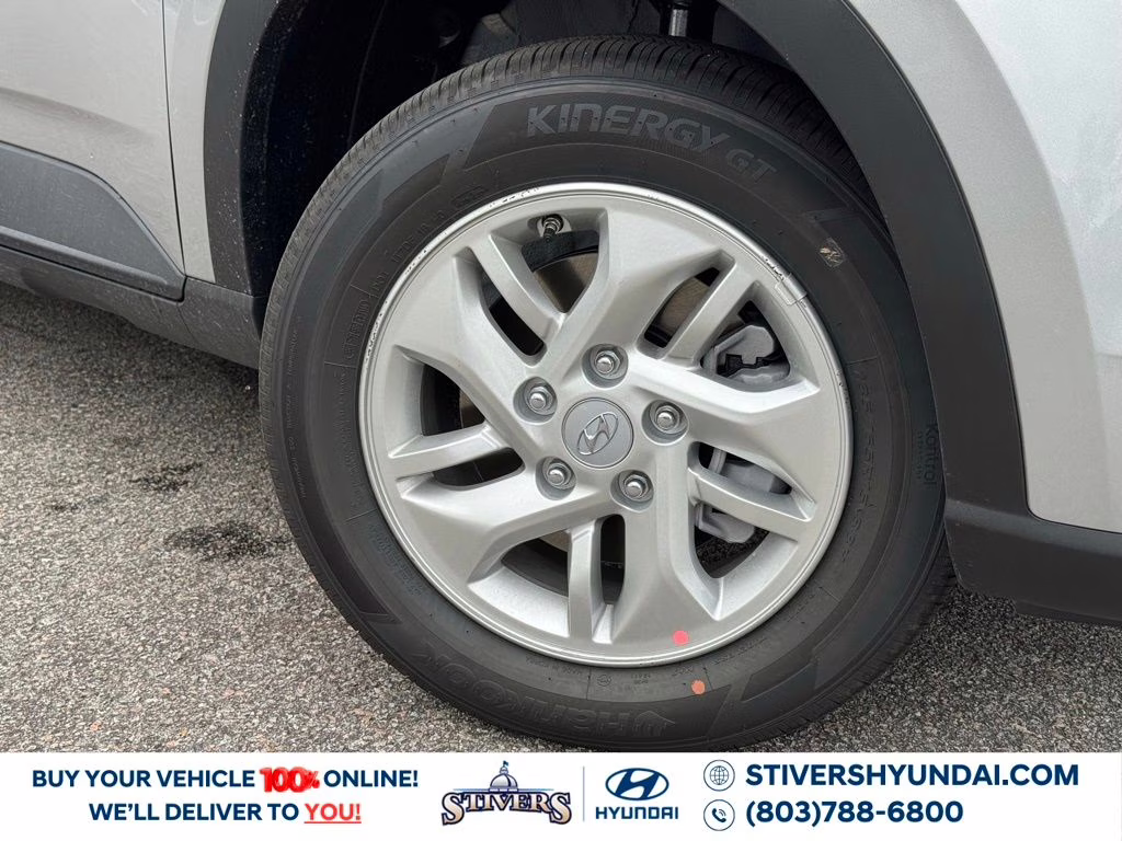 2026 Shimmering Silver Hyundai Venue SE FWD SUV