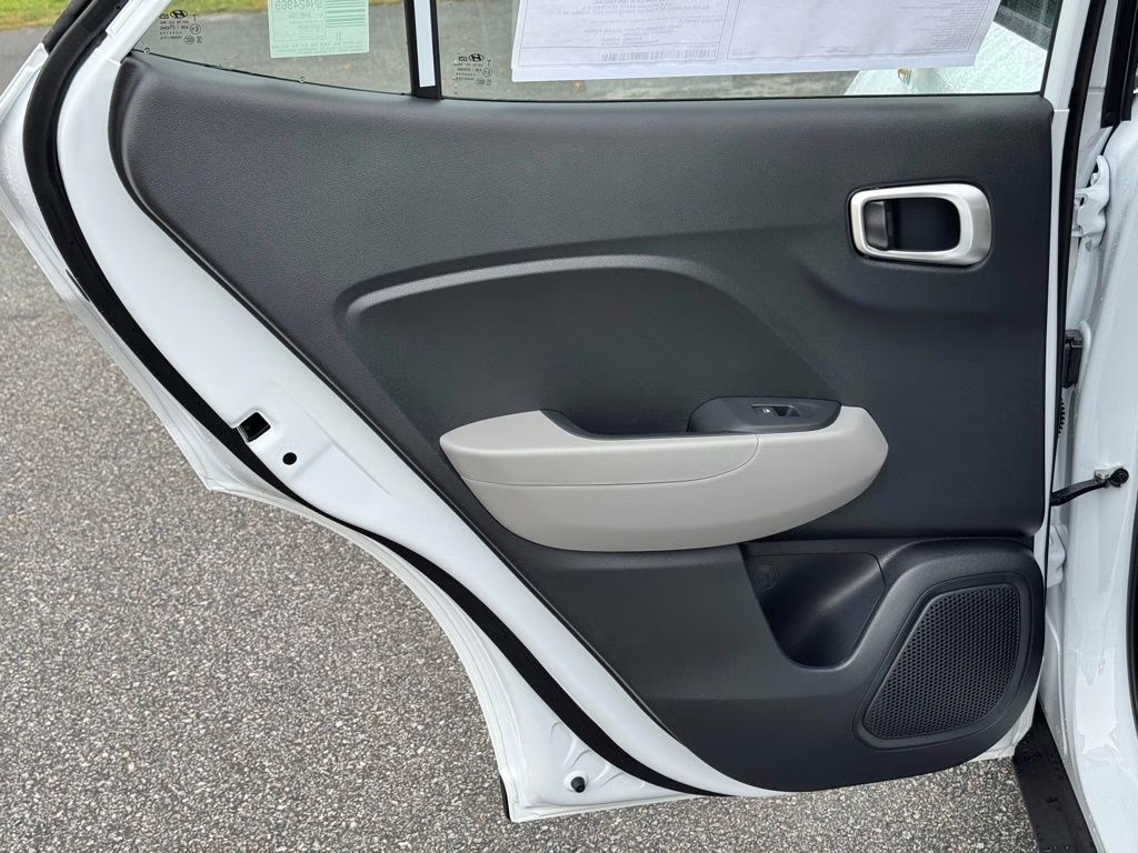 2026 Lunar White Hyundai Venue SEL FWD SUV