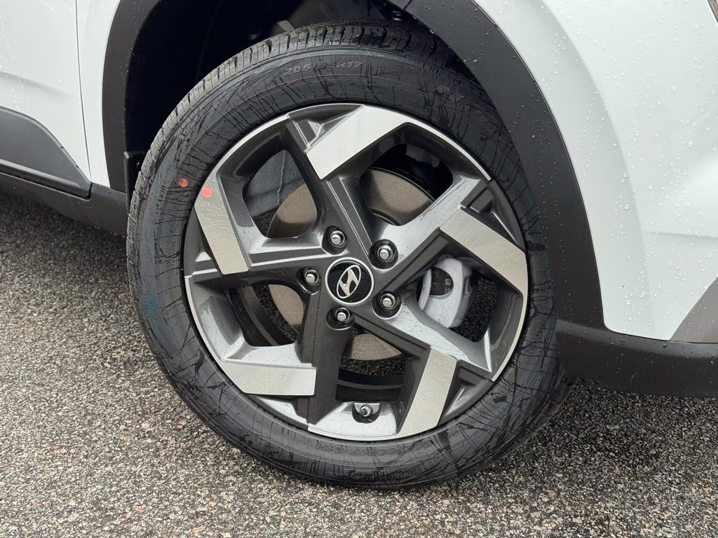 2026 Lunar White Hyundai Venue SEL FWD SUV