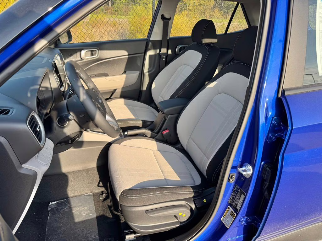 2026 Intense Blue Hyundai Venue SEL FWD SUV