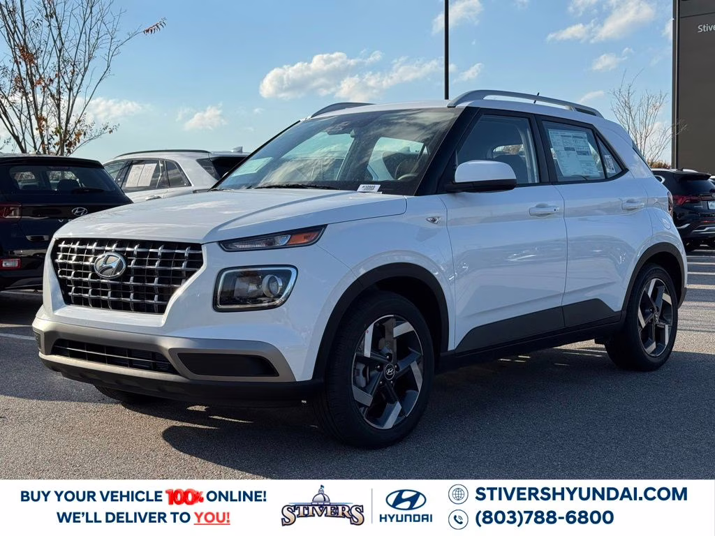 2026 Lunar White Hyundai Venue SEL FWD SUV