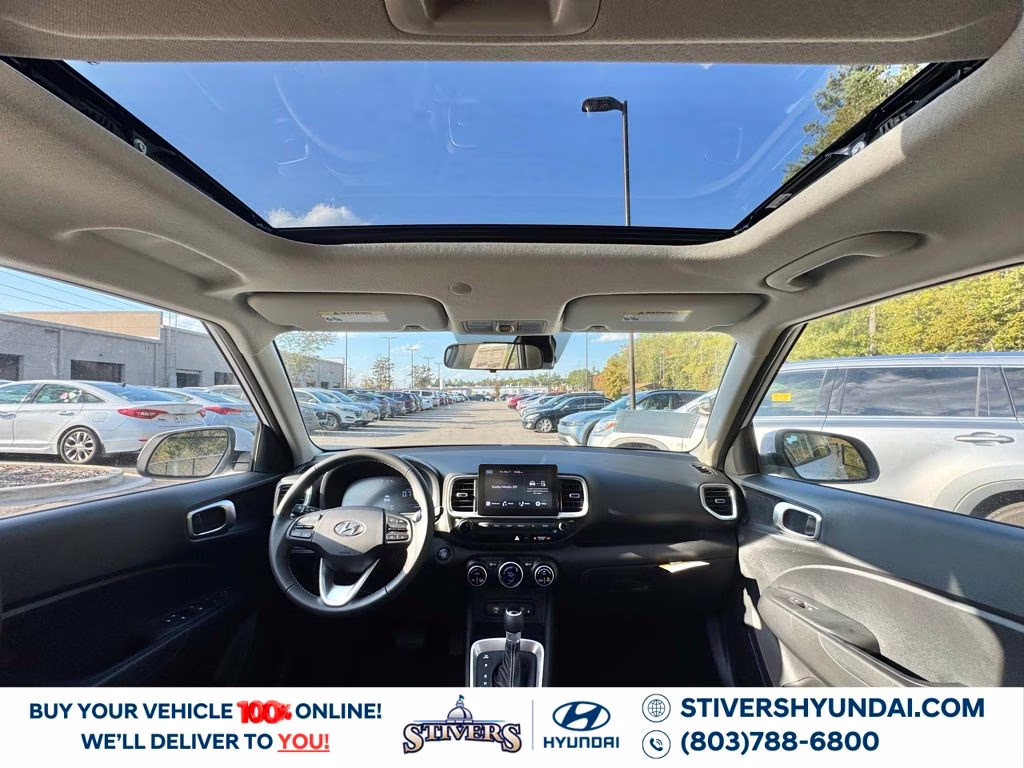 2026 Lunar White Hyundai Venue SEL FWD SUV