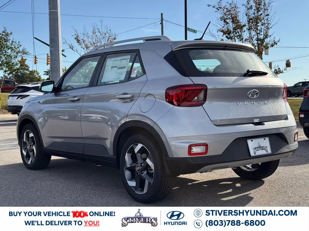 2026 Shimmering Silver Hyundai Venue SEL FWD SUV