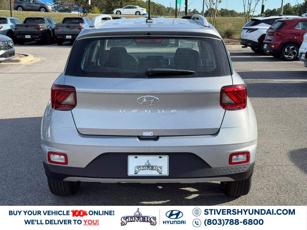 2026 Shimmering Silver Hyundai Venue SEL FWD SUV