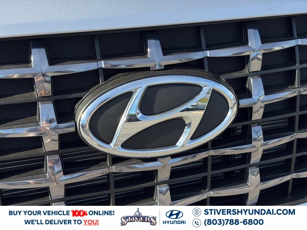 2026 Shimmering Silver Hyundai Venue SEL FWD SUV