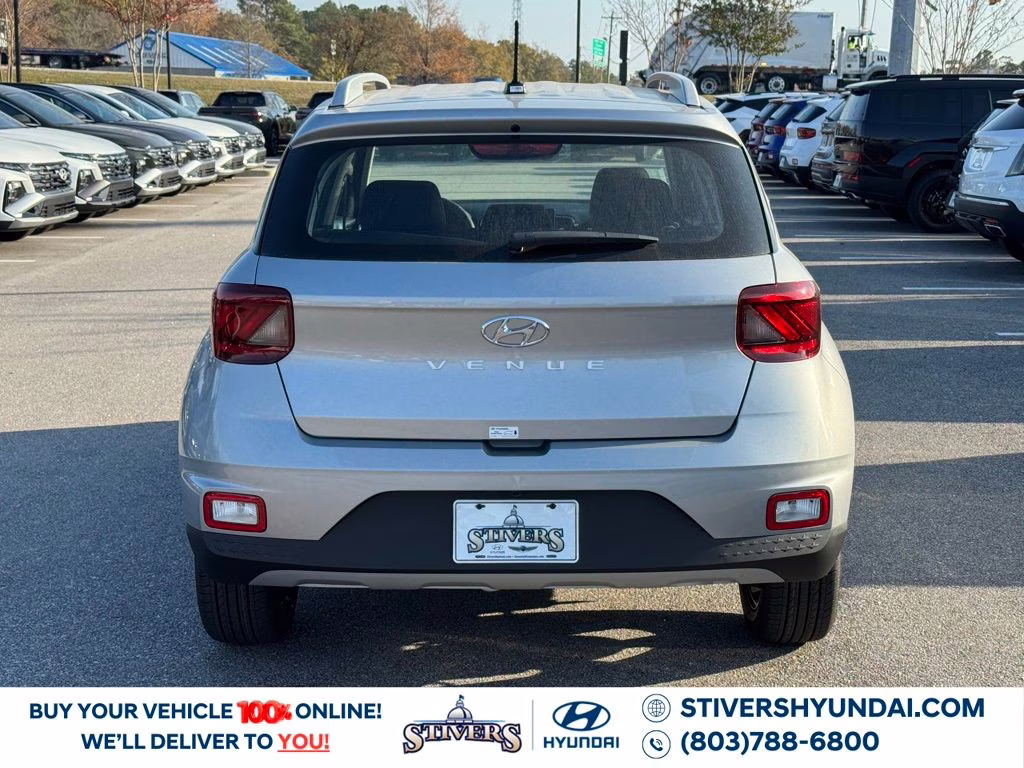 2026 Shimmering Silver Hyundai Venue SEL FWD SUV