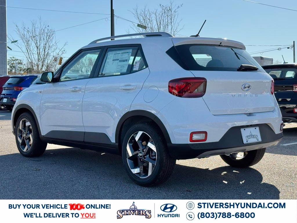 2026 Lunar White Hyundai Venue SEL FWD SUV