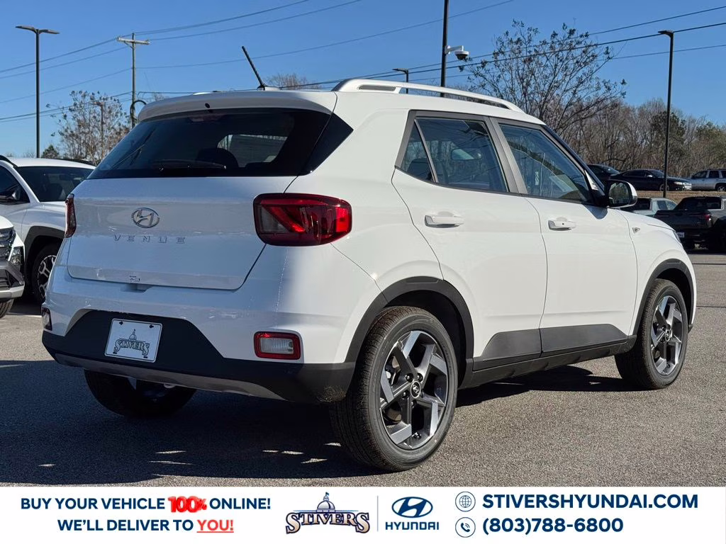 2026 Lunar White Hyundai Venue SEL FWD SUV