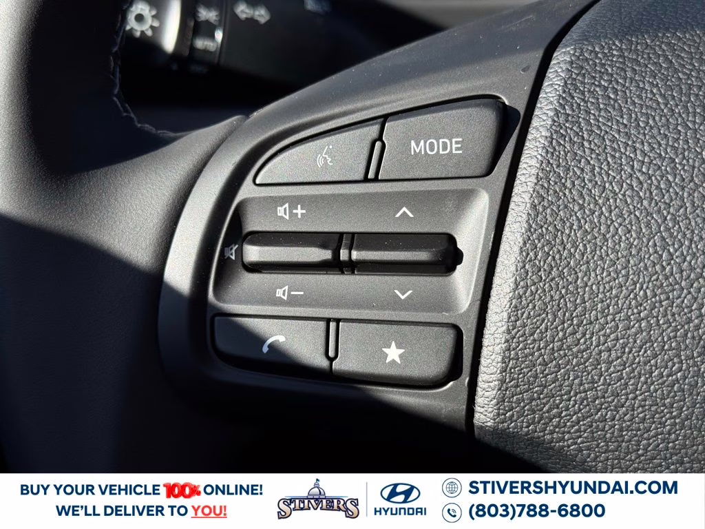 2026 Lunar White Hyundai Venue SEL FWD SUV