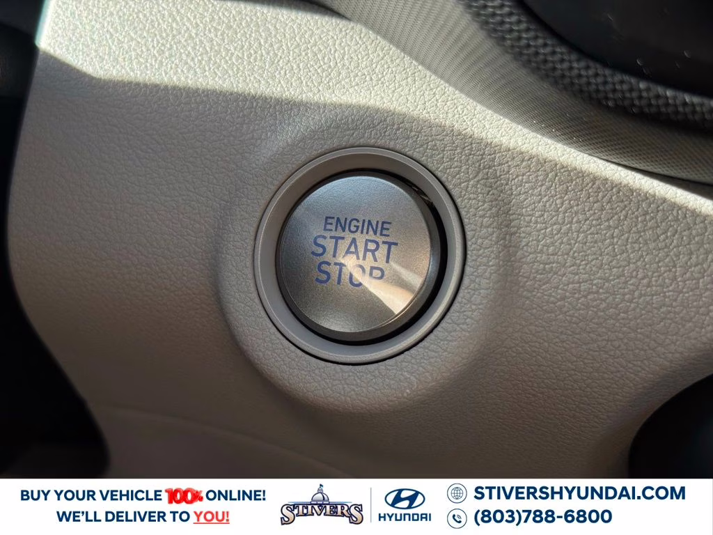 2026 Shimmering Silver Hyundai Venue SEL FWD SUV