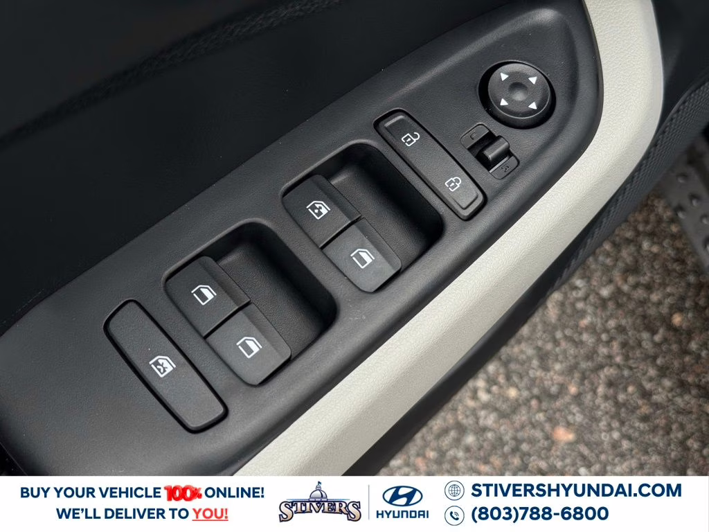 2026 Onyx Black Hyundai Venue SEL FWD SUV