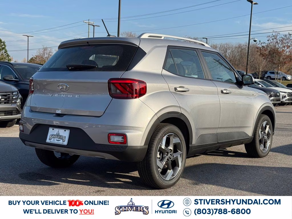 2026 Shimmering Silver Hyundai Venue SEL FWD SUV