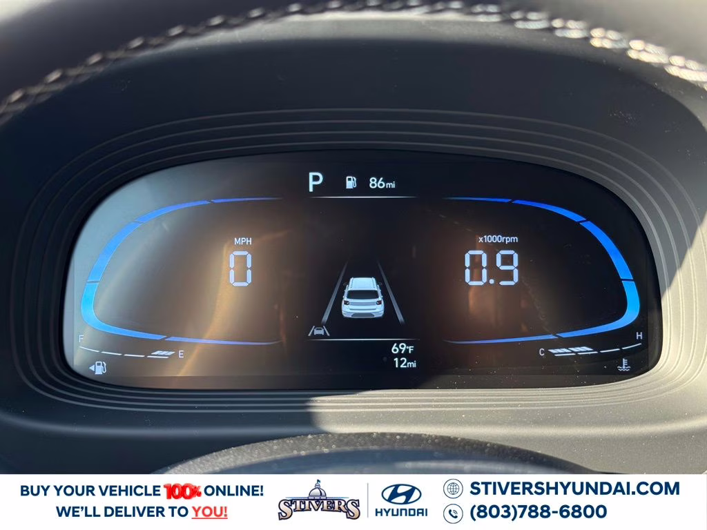 2026 Shimmering Silver Hyundai Venue SEL FWD SUV