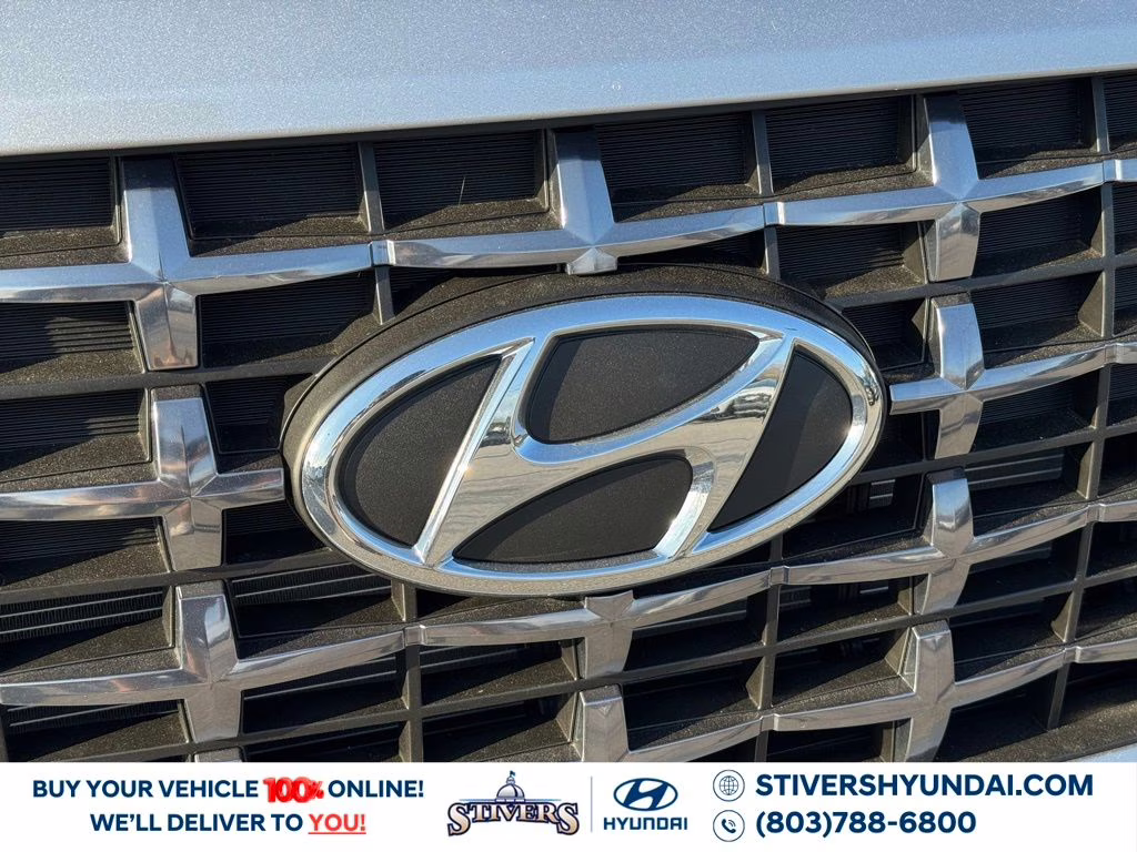 2026 Shimmering Silver Hyundai Venue SEL FWD SUV