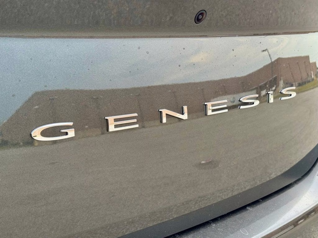 2026 Makalu Gray Genesis G70 2.5T RWD Sedan