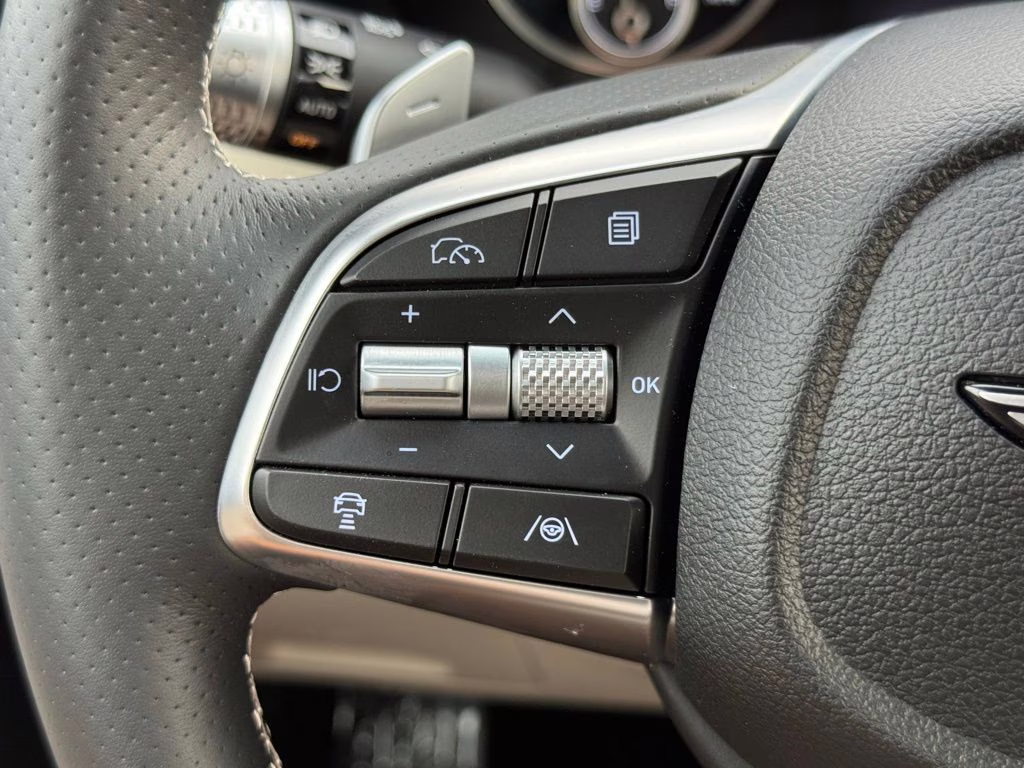 2026 Makalu Gray Genesis G70 2.5T RWD Sedan