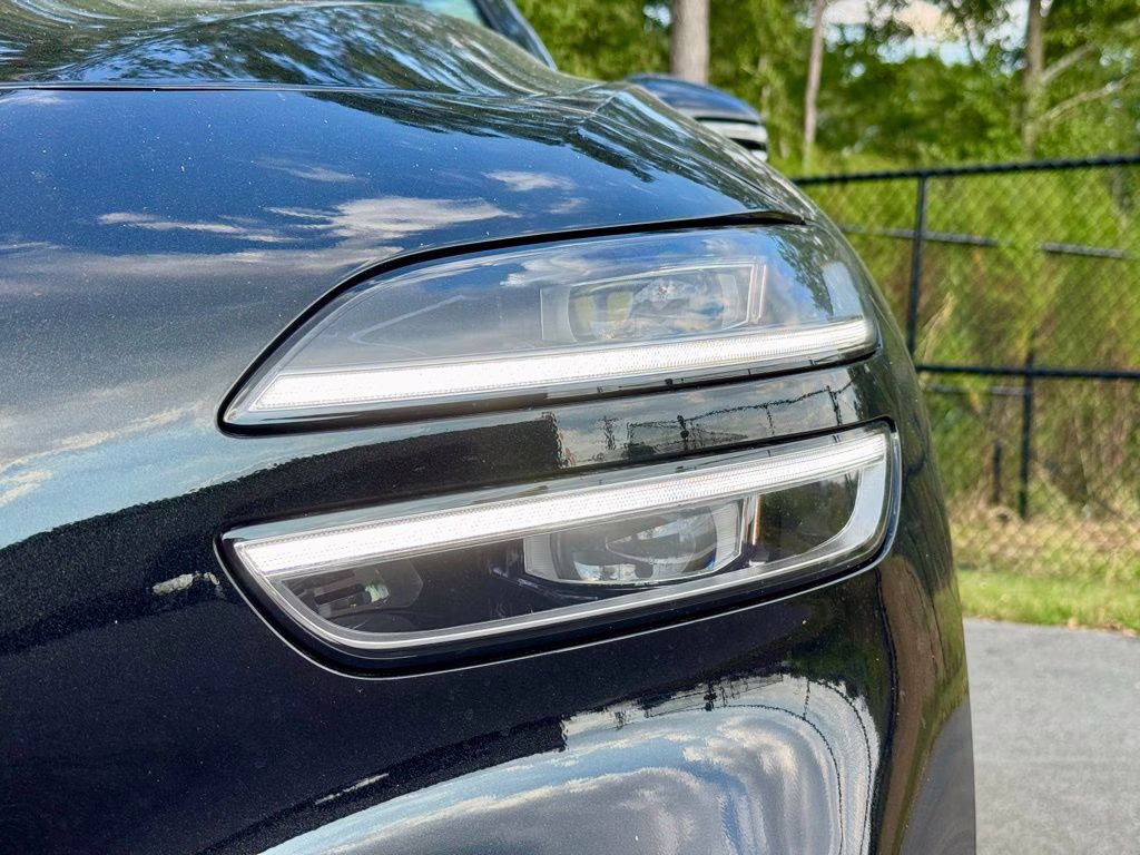 2026 Vik Black Genesis G70 2.5T Prestige RWD Sedan