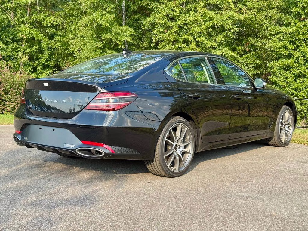 2026 Vik Black Genesis G70 2.5T Prestige RWD Sedan