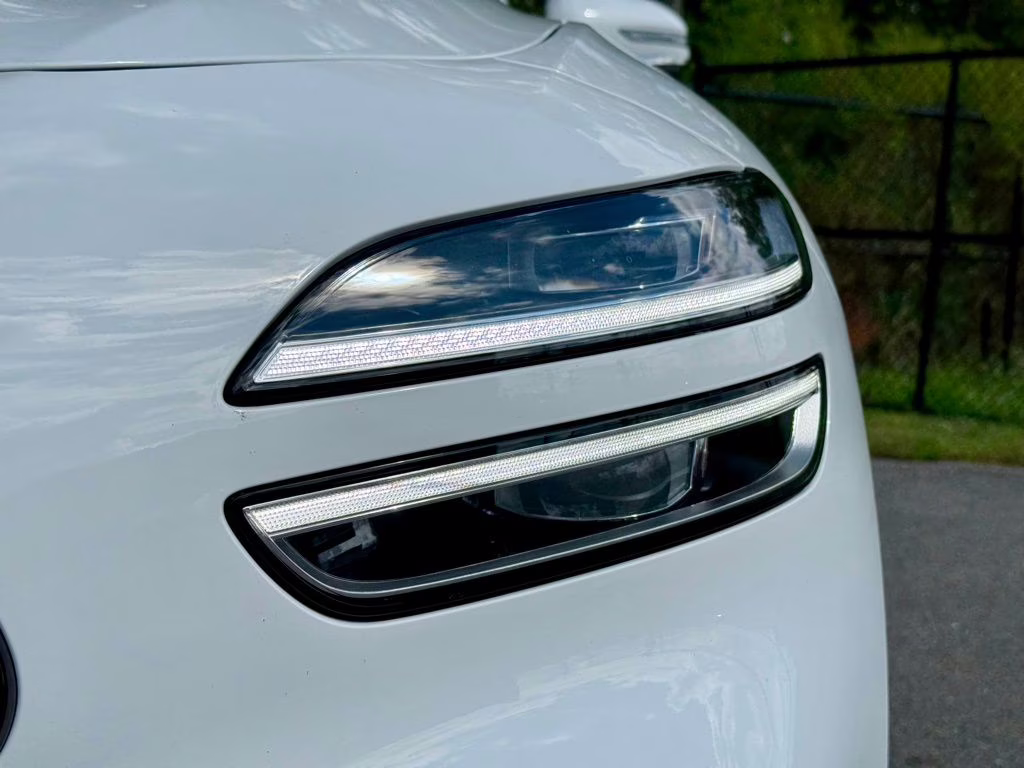 2026 Uyuni White Genesis G70 2.5T Prestige RWD Sedan