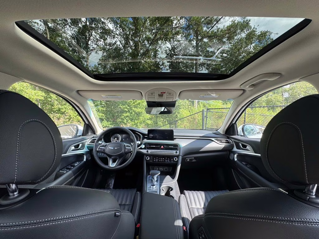 2026 Uyuni White Genesis G70 2.5T Prestige RWD Sedan