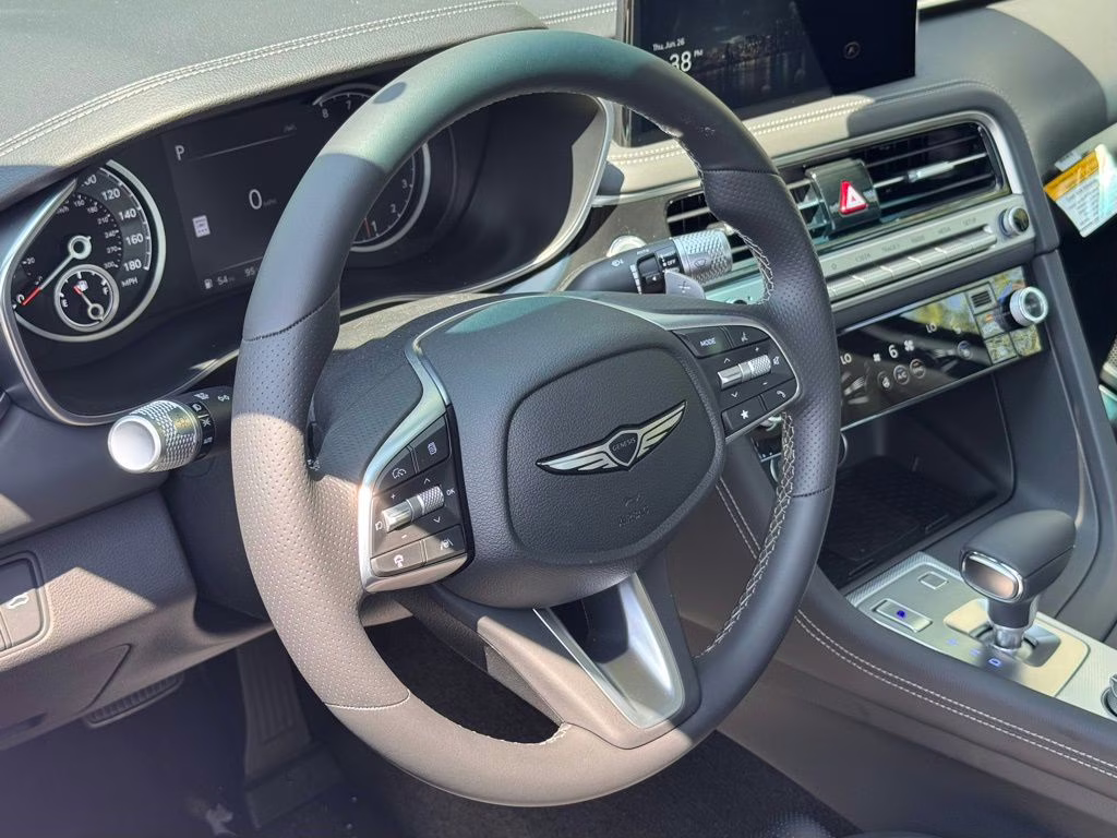 2026 Uyuni White Genesis G70 2.5T Prestige AWD Sedan