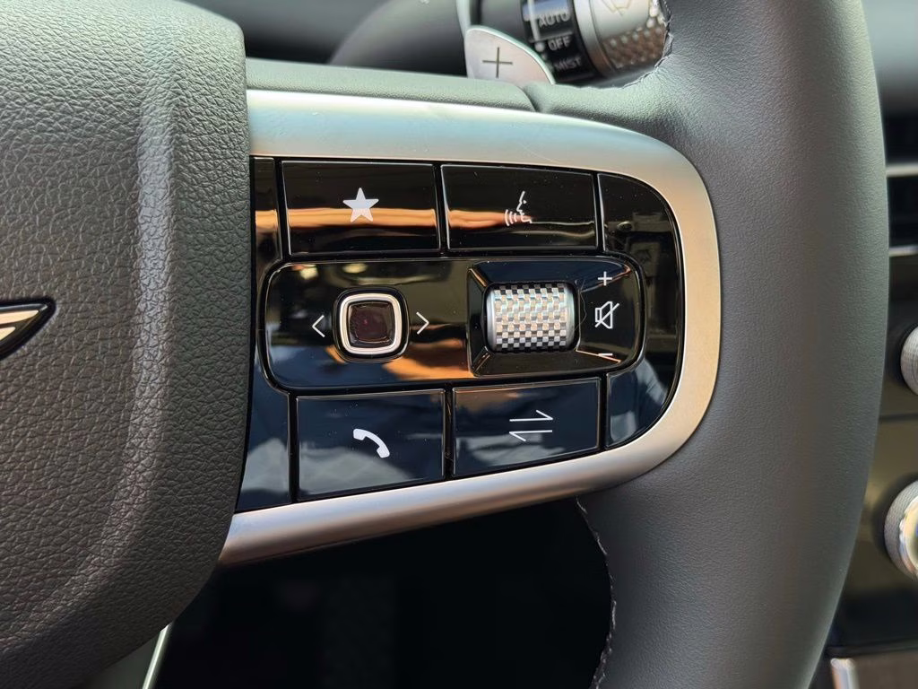 2026 Vik Black Genesis G80 2.5T Advanced AWD Sedan