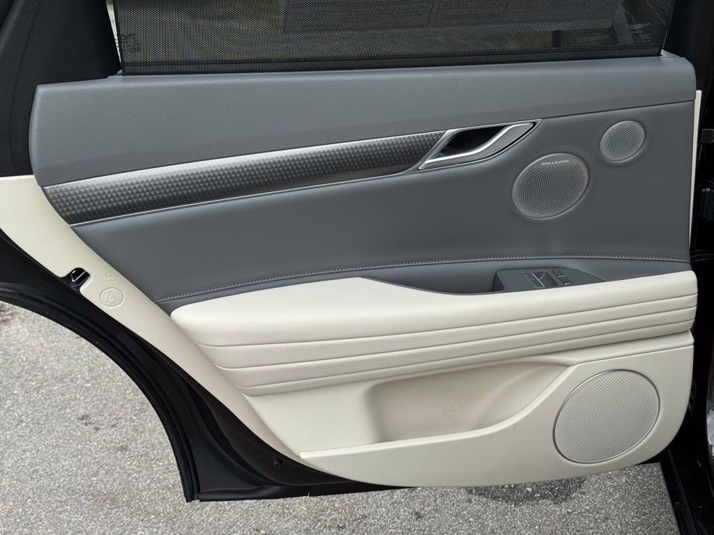 2026 Makalu Gray Genesis G80 2.5T Sport Prestige AWD Sedan