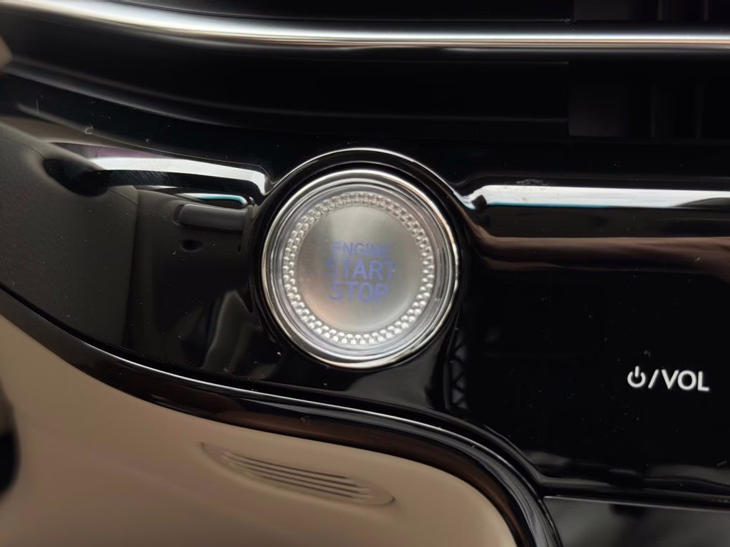 2026 Makalu Gray Genesis G80 2.5T Sport Prestige AWD Sedan