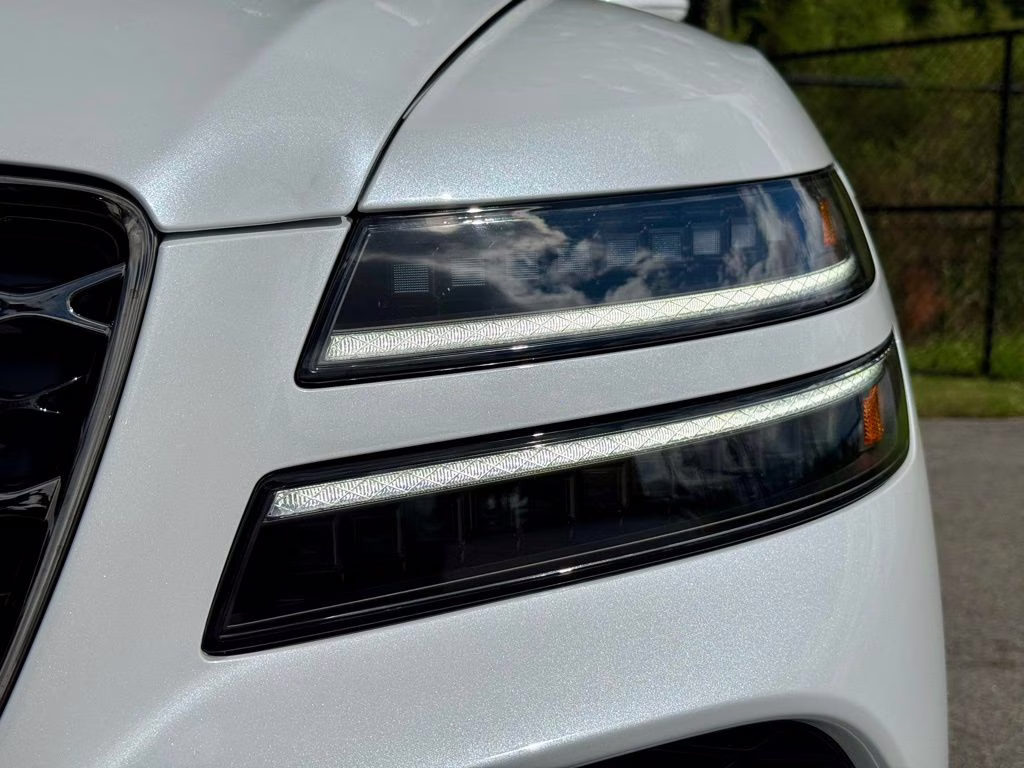 2026 Uyuni White Genesis G80 2.5T Sport Prestige AWD Sedan