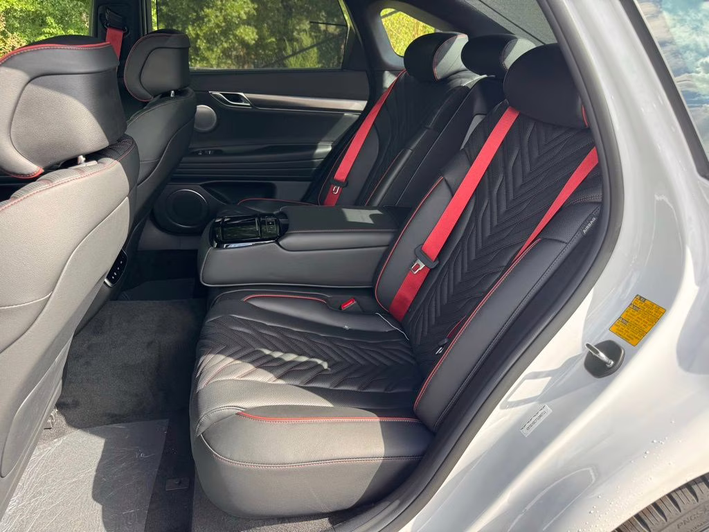 2026 Uyuni White Genesis G80 2.5T Sport Prestige AWD Sedan