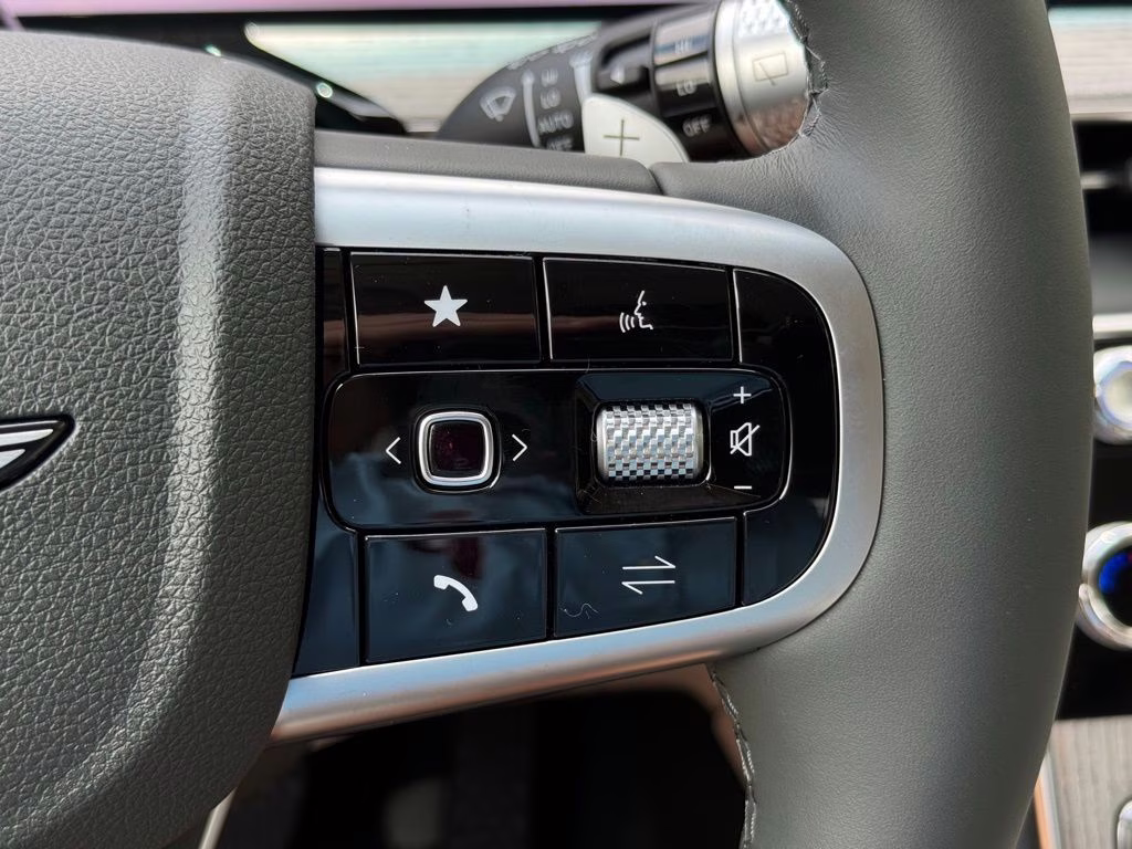 2026 Makalu Gray Genesis GV80 2.5T Advanced AWD SUV