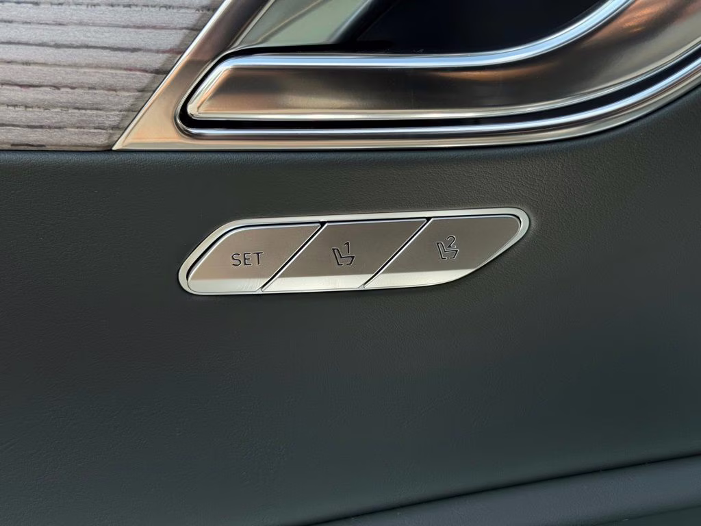 2025 Makalu Gray Genesis GV80 3.5T Prestige AWD SUV