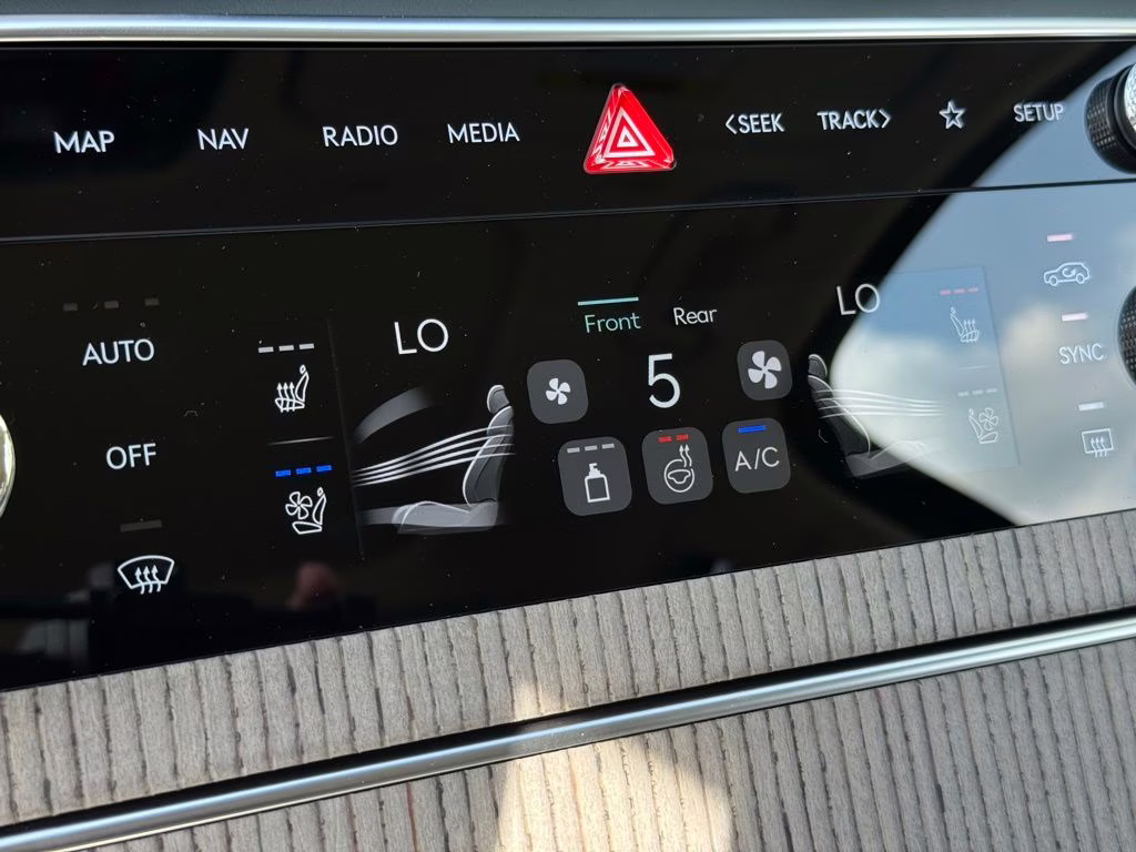 2025 Makalu Gray Genesis GV80 3.5T Prestige AWD SUV