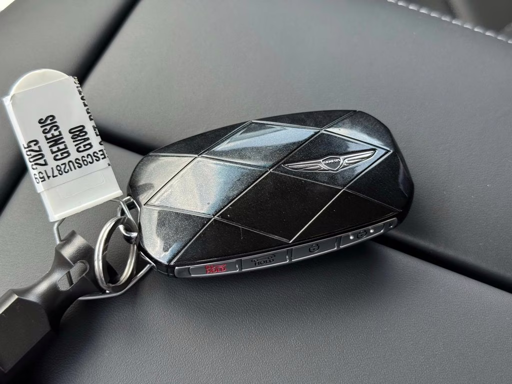 2025 Makalu Gray Genesis GV80 3.5T Prestige AWD SUV