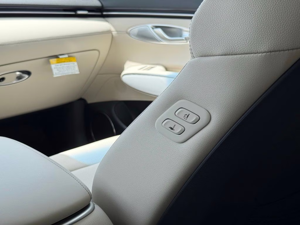 2026 Vik Black Genesis GV70 2.5T Advanced AWD SUV