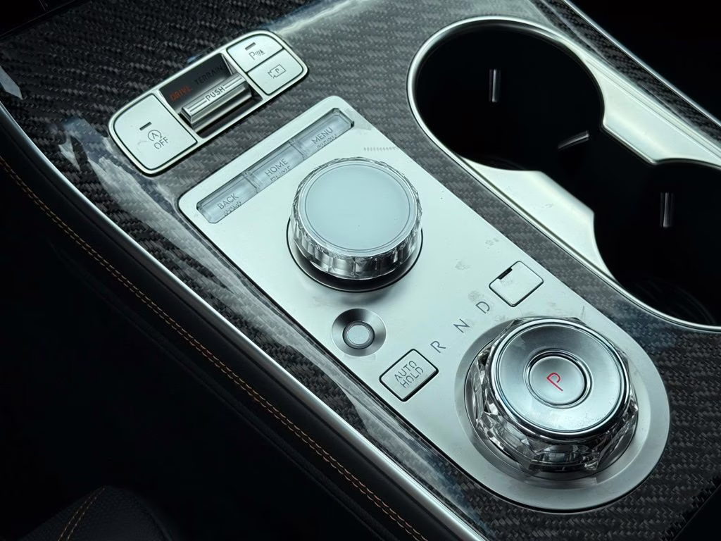 2026 Uyuni White Genesis GV70 3.5T Sport Prestige AWD SUV