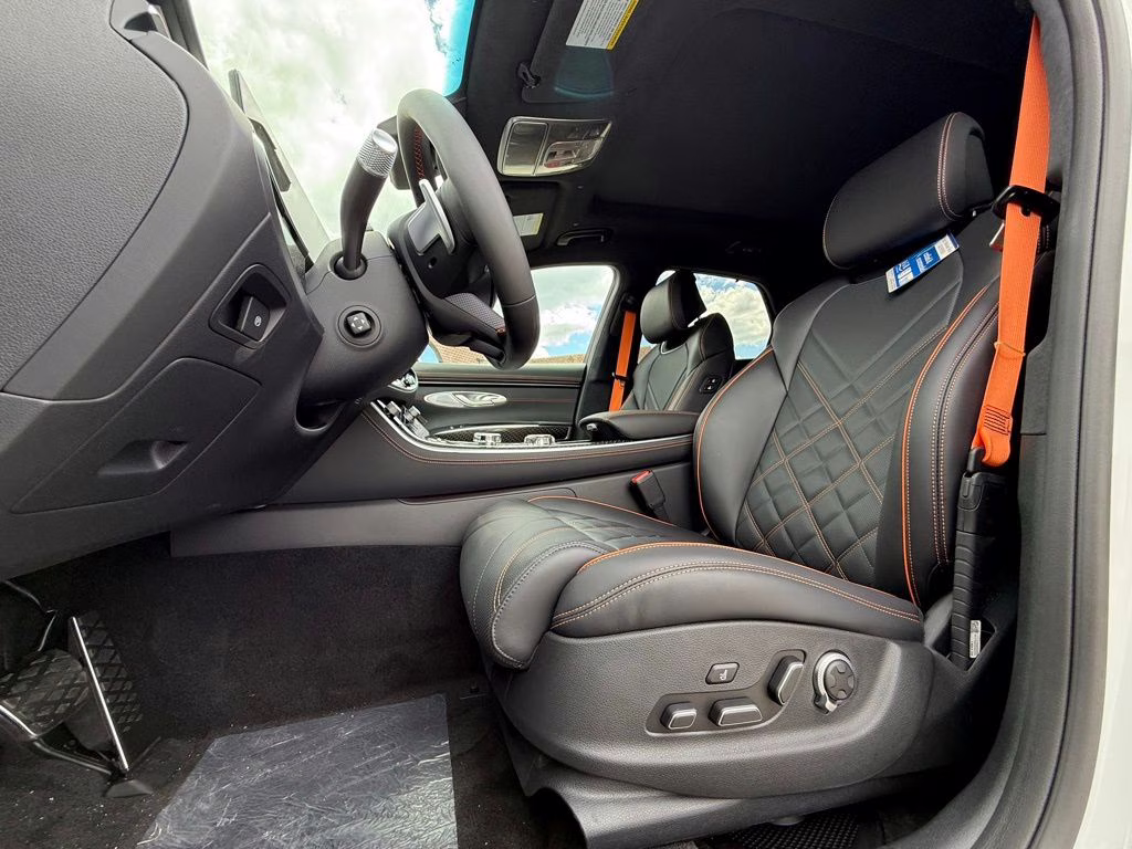 2026 Uyuni White Genesis GV70 3.5T Sport Prestige AWD SUV