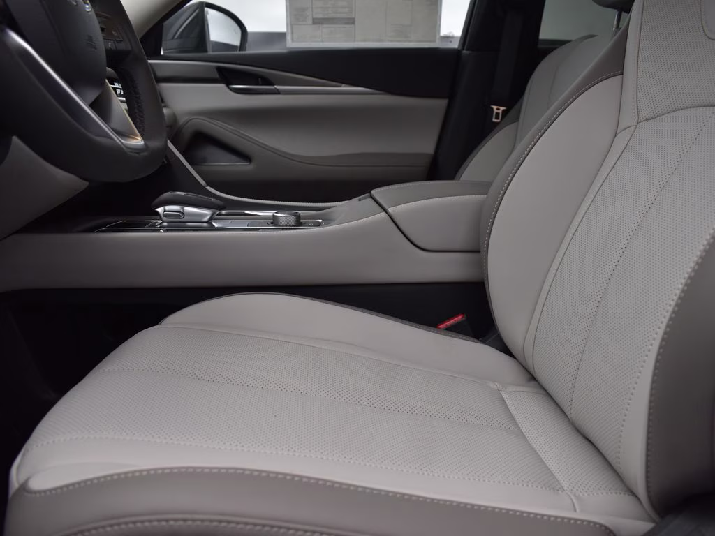 2026 Radiant White INFINITI QX60 PURE FWD SUV