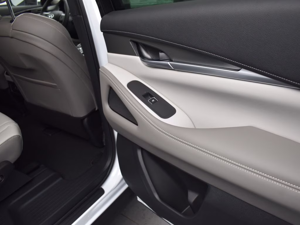2026 Radiant White INFINITI QX60 PURE FWD SUV