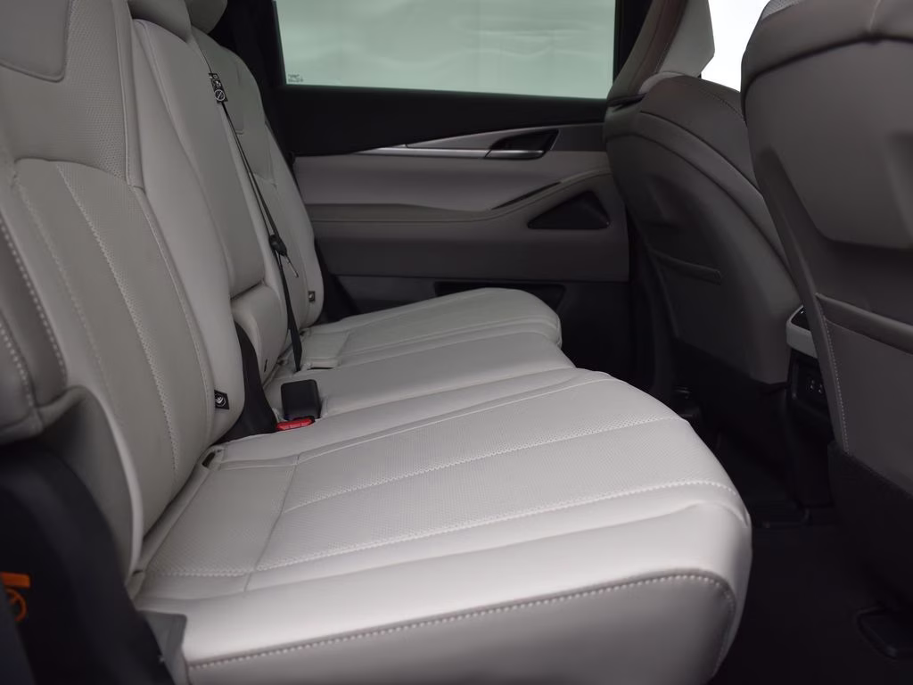 2026 Radiant White INFINITI QX60 PURE FWD SUV