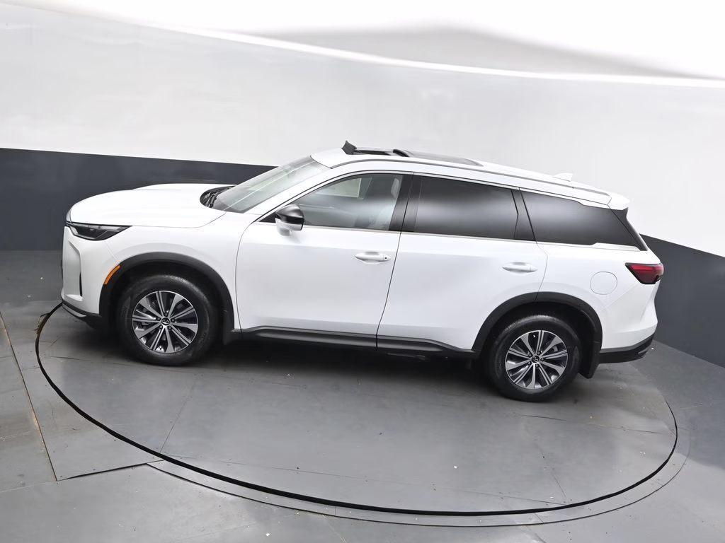 2026 Radiant White INFINITI QX60 PURE FWD SUV