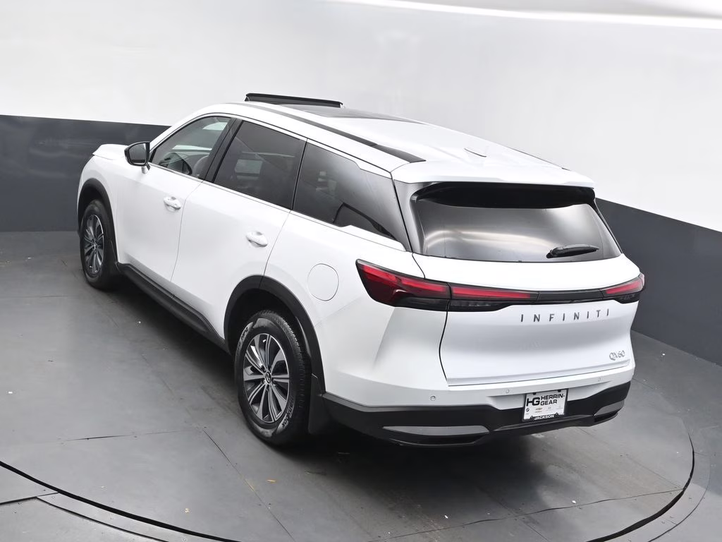 2026 Radiant White INFINITI QX60 PURE FWD SUV